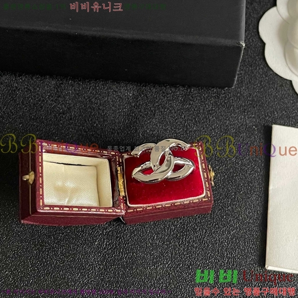 ��* ���� CHA2305221-8