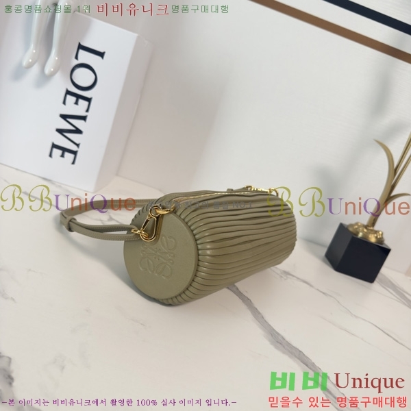 #�ο��� pouch ����� 522129-103