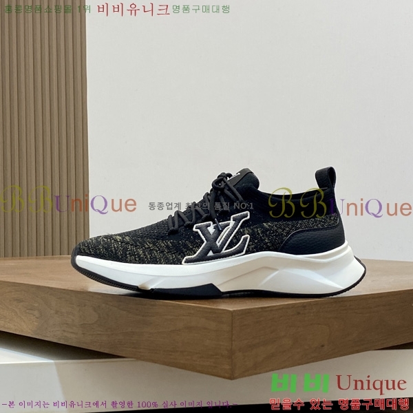 �ְ��� ���� ���̺��� ����Ŀ�� LV611755-1
