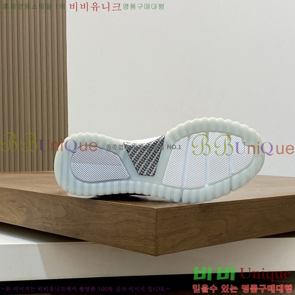 ���� ���̺��� ����Ŀ�� LV4430089-3