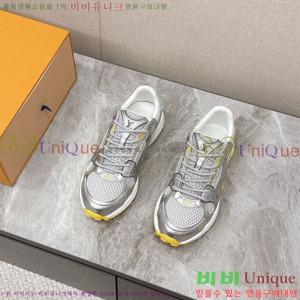 �������� ���̺��� L Olympia ����Ŀ�� LV400055-1