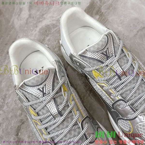 �������� ���̺��� L Olympia ����Ŀ�� LV400055-1