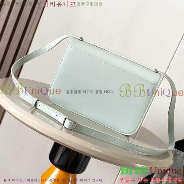 #�ο��� Goya ũ�ν��� LOEW9067-108
