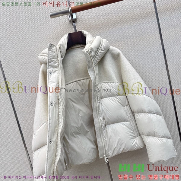 ���� ��**�� �ٿ� �е� MAX047402-31