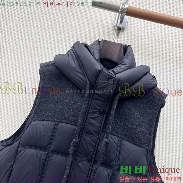 ���� ��**�� �ٿ� �е� ���� MAX0567088-11
