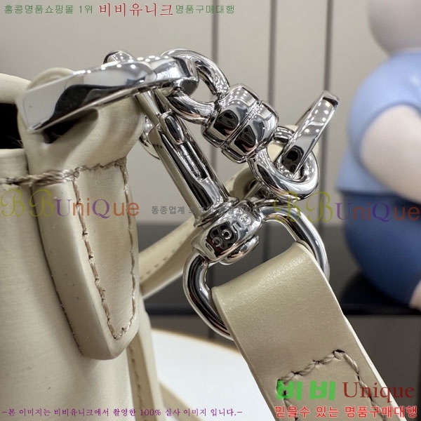#��* Ȧ���� �ο��� �̵�� ž �ڵ�� A006N6-3