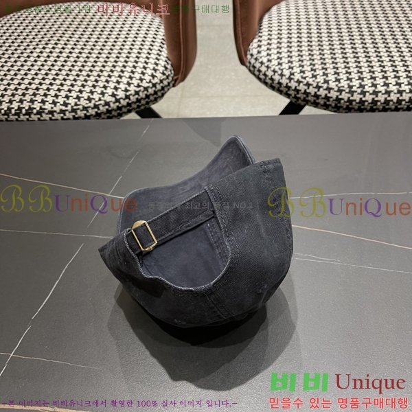 ��**�� ���� M300965-1