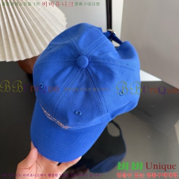 ������ ���� YTG26381-7