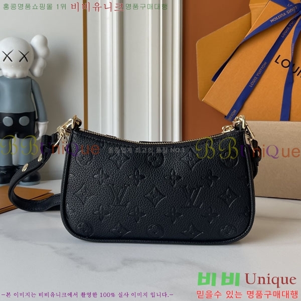 ����*��  Easy Pouch ũ�ν��� M81862-001