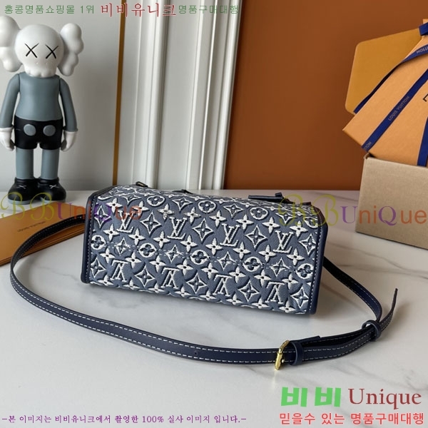 ����*�� OnTheGo �´���  ��Ʈ�� M2A097-001