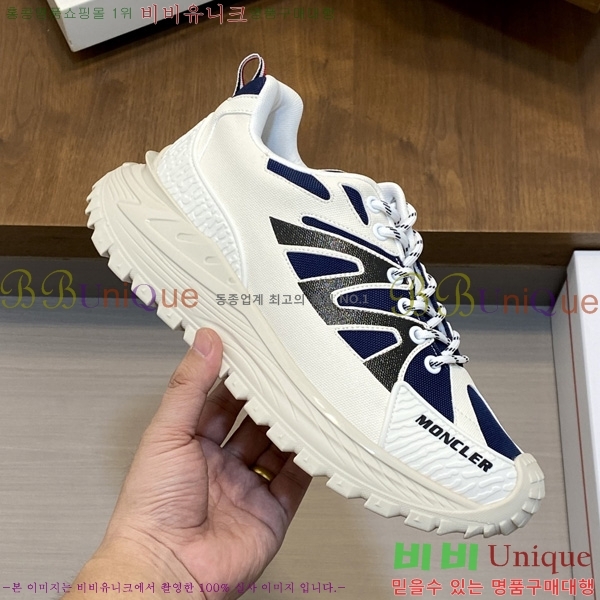 ���� ��**�� ����Ŀ�� M1005546-5