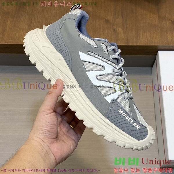 ���� ��**�� ����Ŀ�� M1005546