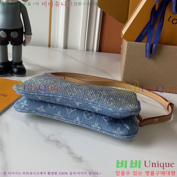 ����*�� Liv Pochette ����� M83301-001